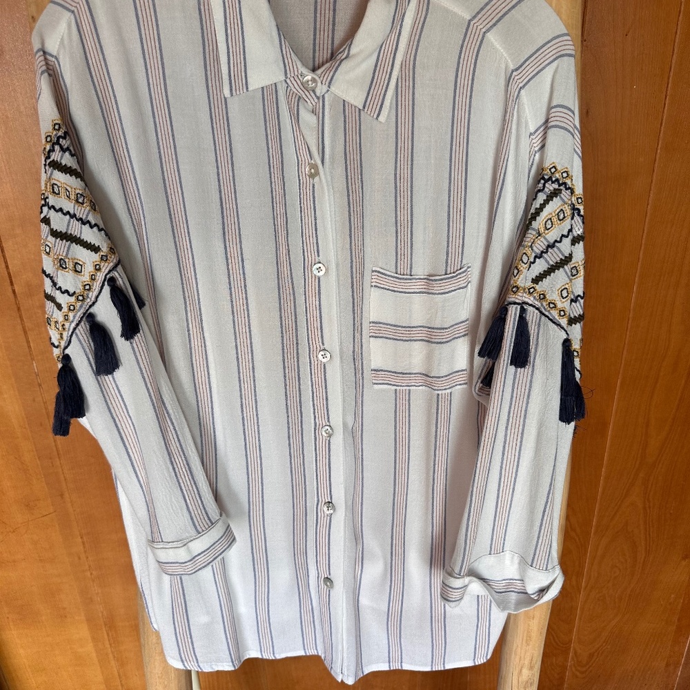 Embroidered western blouse